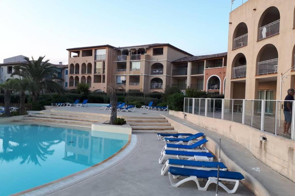 Апартаменти Magnifique Rez De Jardin & Piscine & Bord De Mer Сі-Фур-ле-Плаж Екстер'єр фото